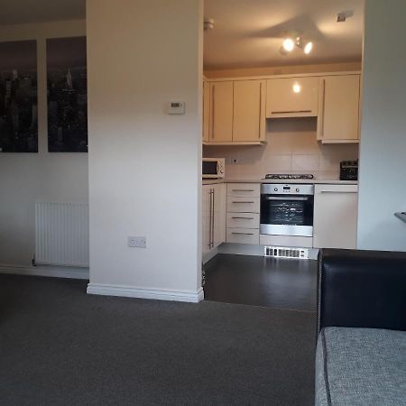 Pond View Apartment แอร์ดรี ภายนอก รูปภาพ